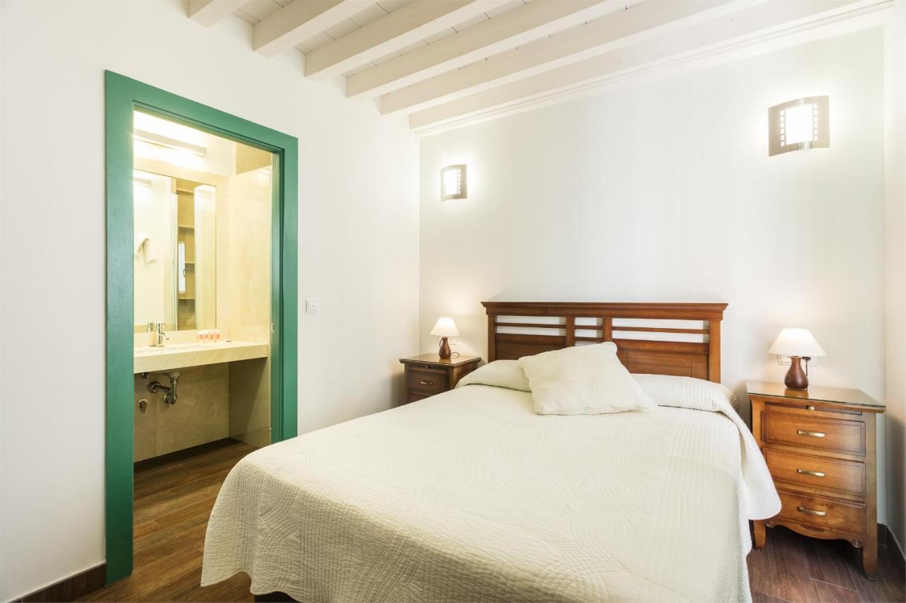 Apartamentos Laurel Suites Granada Luaran gambar